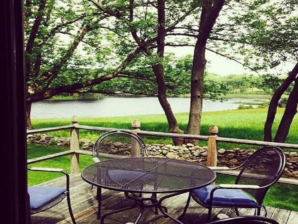 Pomfret Inn At Fox Hill Farm المظهر الخارجي الصورة